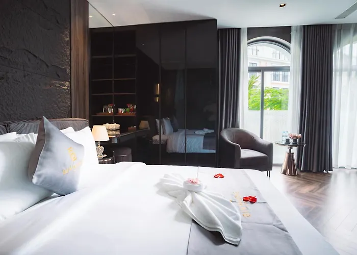 H T C Hotel