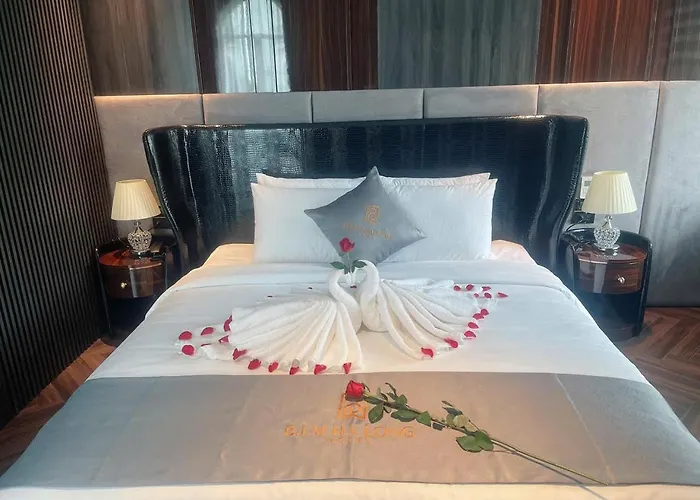 Hotel H T C Hạ Long
