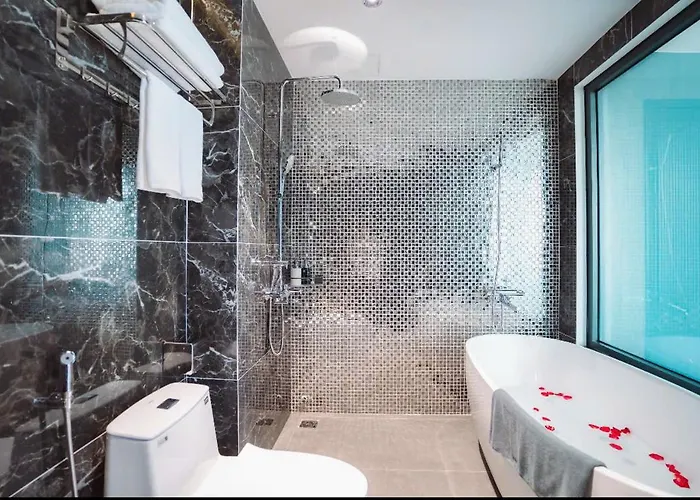 H T C Hotel
